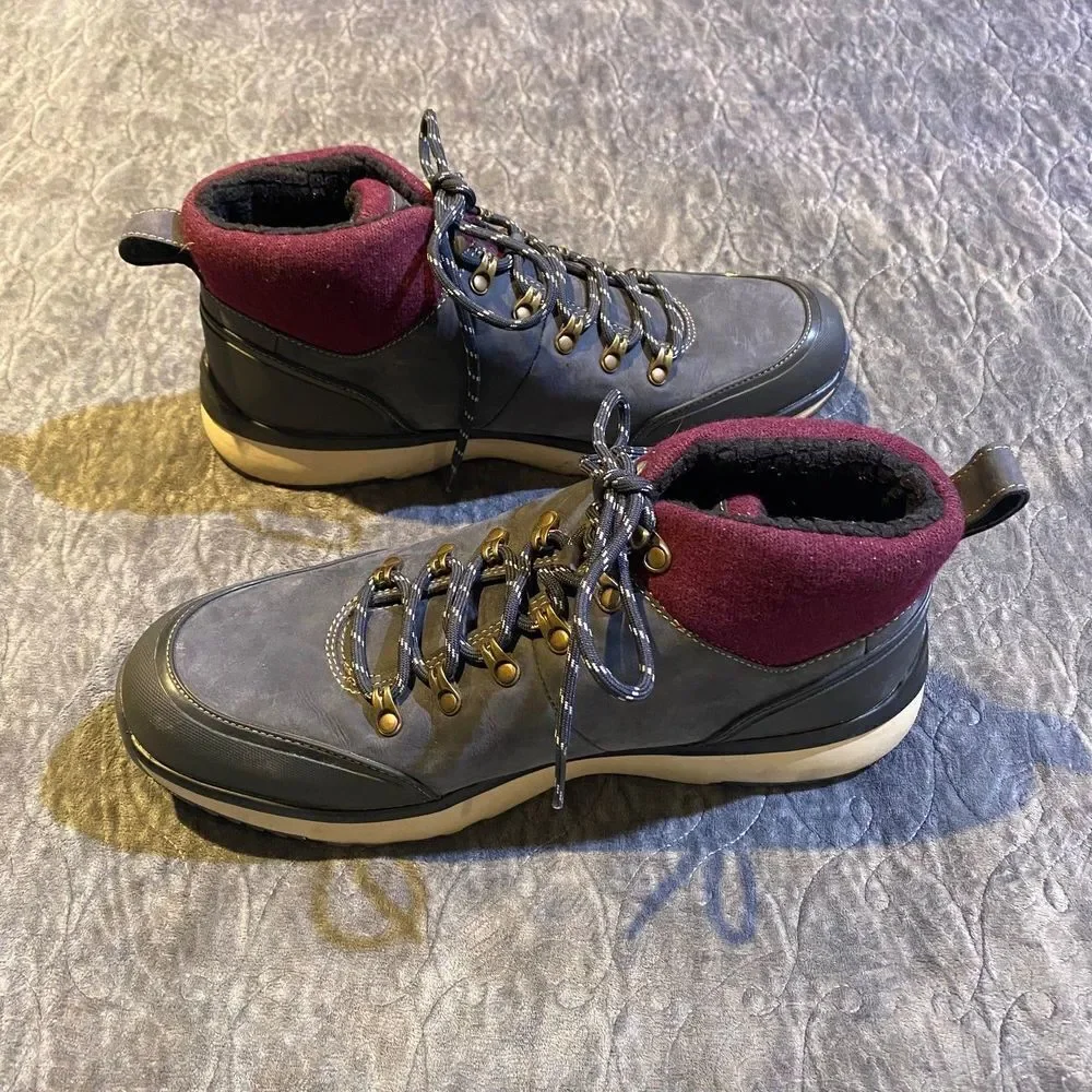 UGG Olivert Navy Waterproof Leather Wool Hiker Snow Boots Shoes Size Men's 12